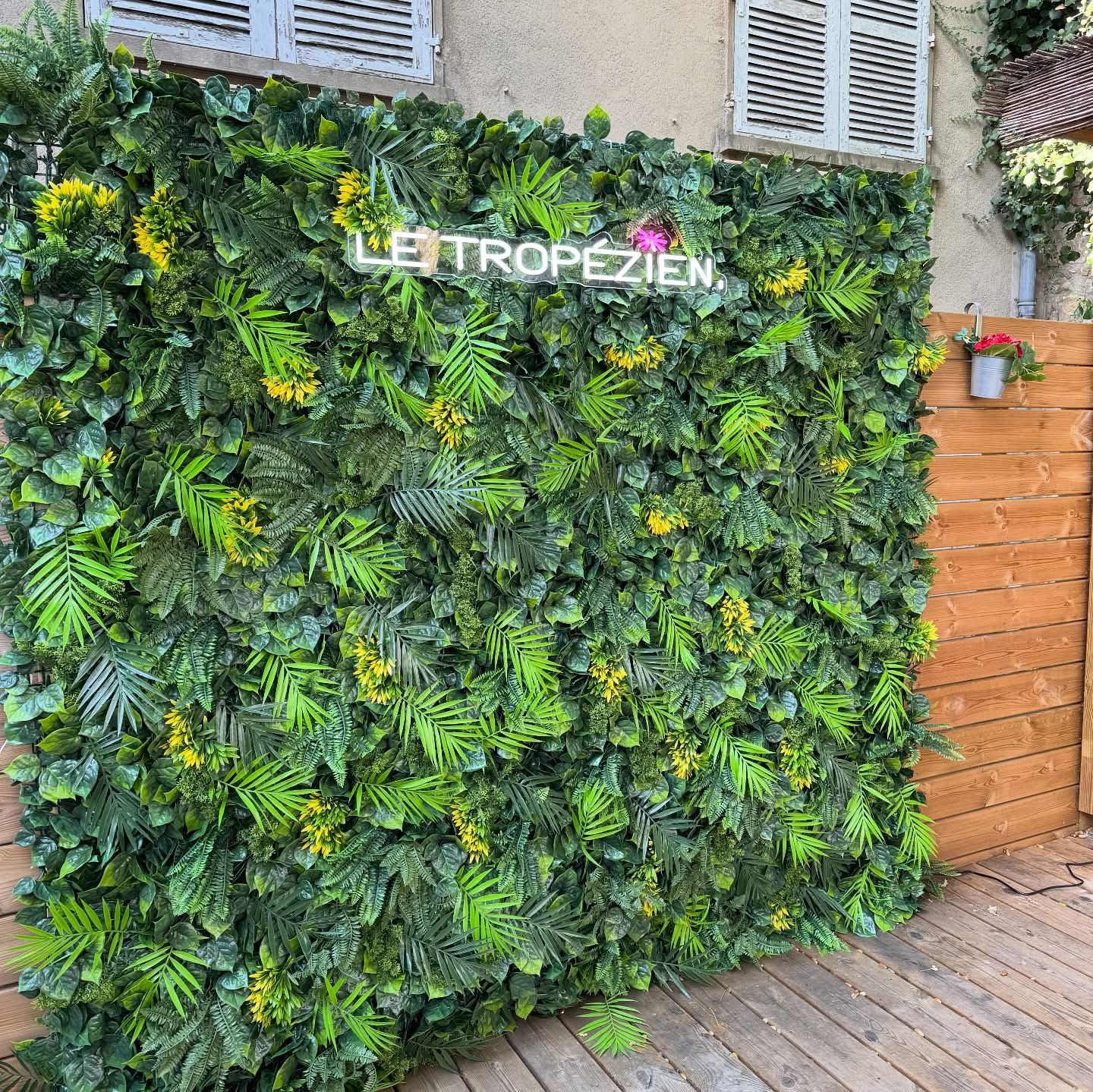 UV Resistant Faux Plant Backdrop for Indoor & Outdoor Decoration