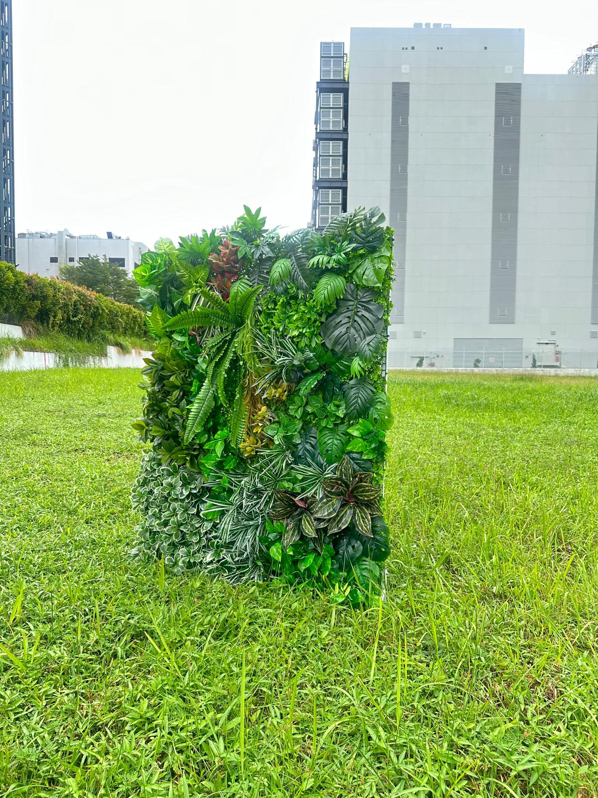 Set 2 - Artificial Wall Plants Movable