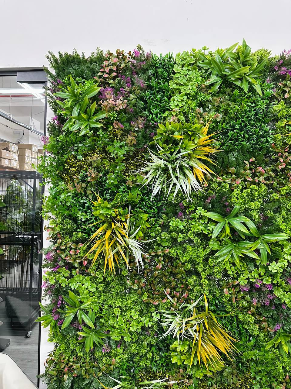 UV-Resistant Artificial Green Wall