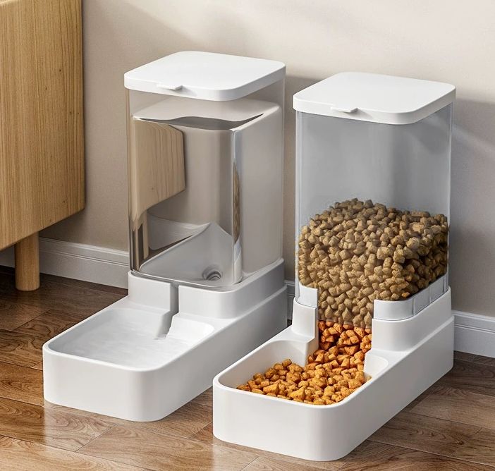 Gravity Automatic Food and Water Pet Feeder (2.6L)